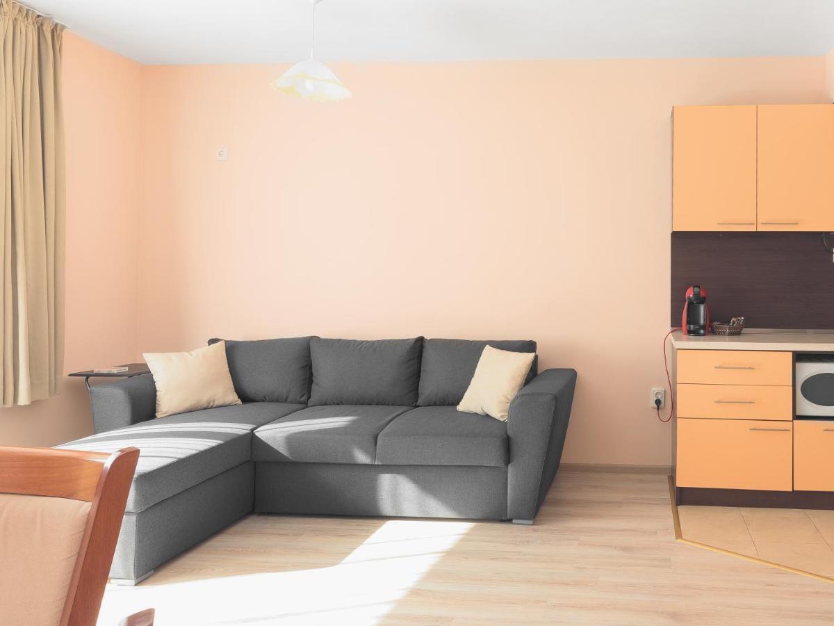 Like Home Burgas Extérieur photo