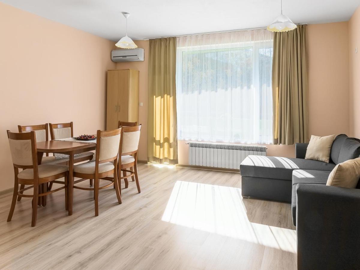 Like Home Burgas Extérieur photo